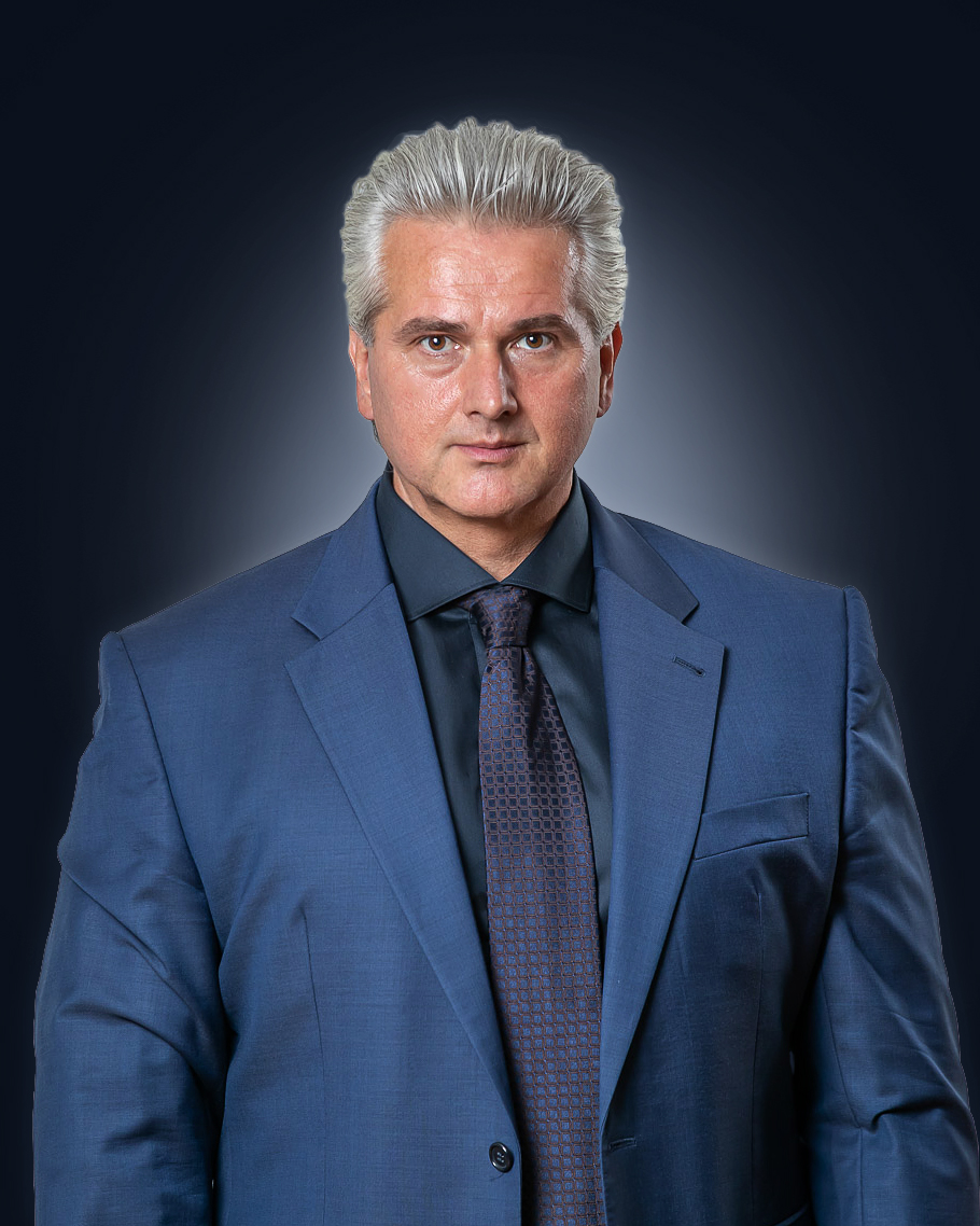 Dr. Dr. Damir del Monte